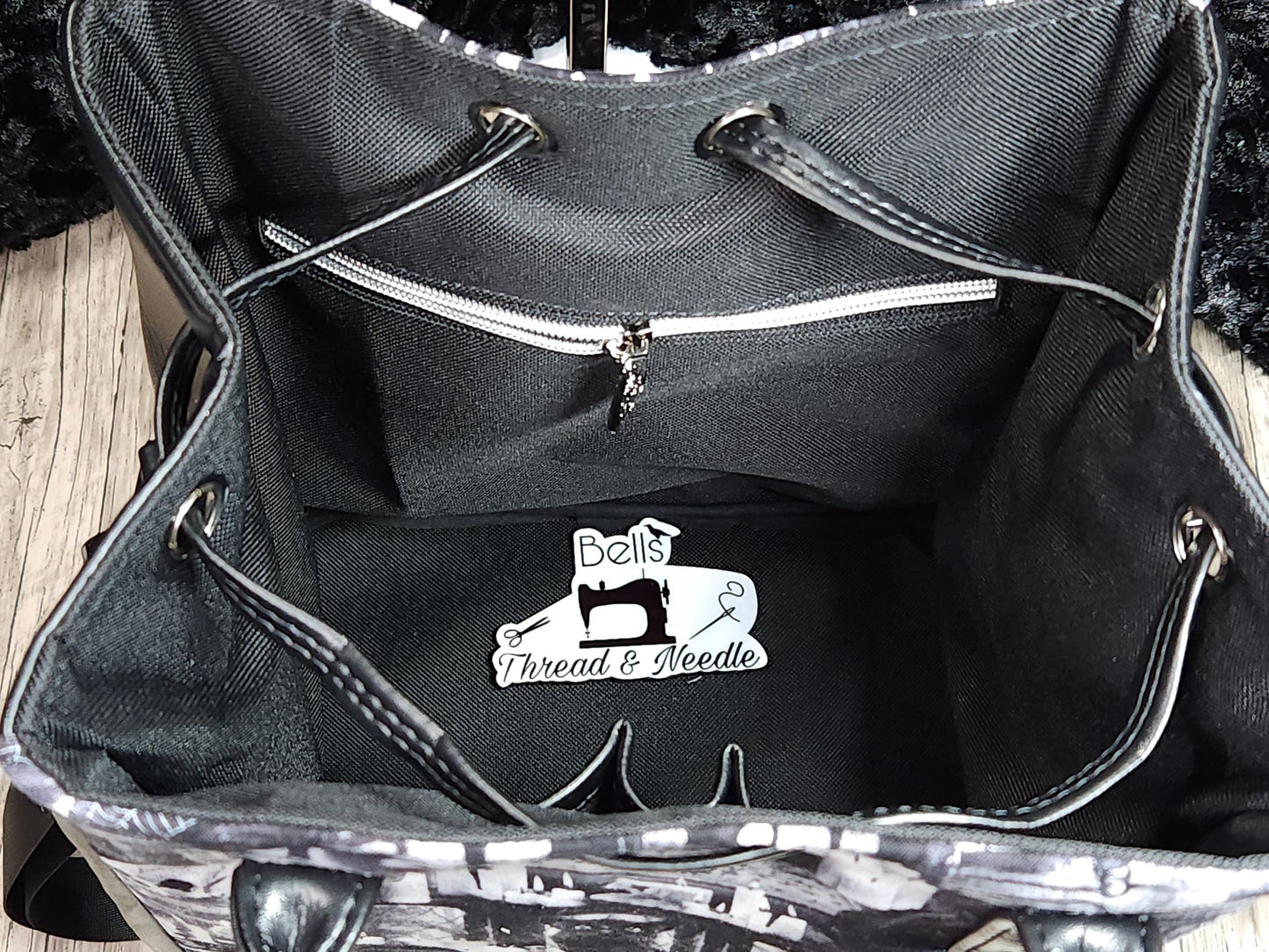 Witchy black cat purse, Handmade Gothic drawstring bag, Black cat one of a kind purse, Spooky shoulder bag, Goth bucket bag, Creepy gift